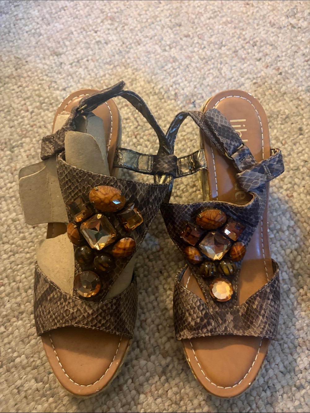 libby. edelman Tortoise-Embellished Brown Snake-Print Sandals
